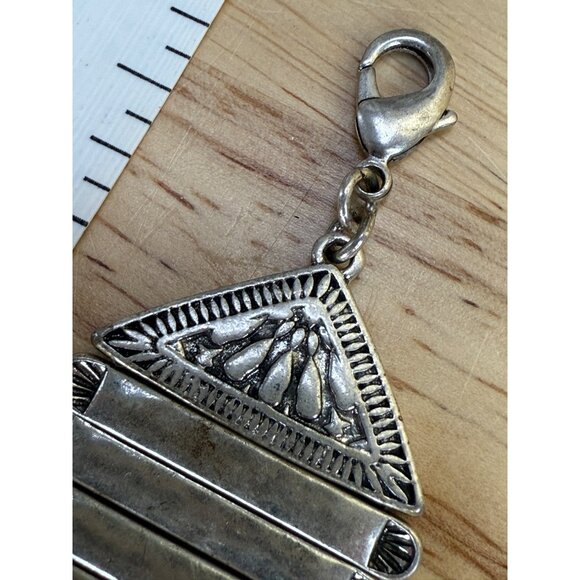 Lucky Brand Silver-Tone Vintage-Inspired Embossed Link Bracelet With Floral Acce - Picture 9 of 9